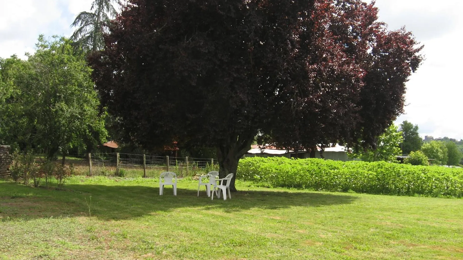 Prázdninový dům Gite Les Pyreneales Dans Le Madiranais Lascazeres
