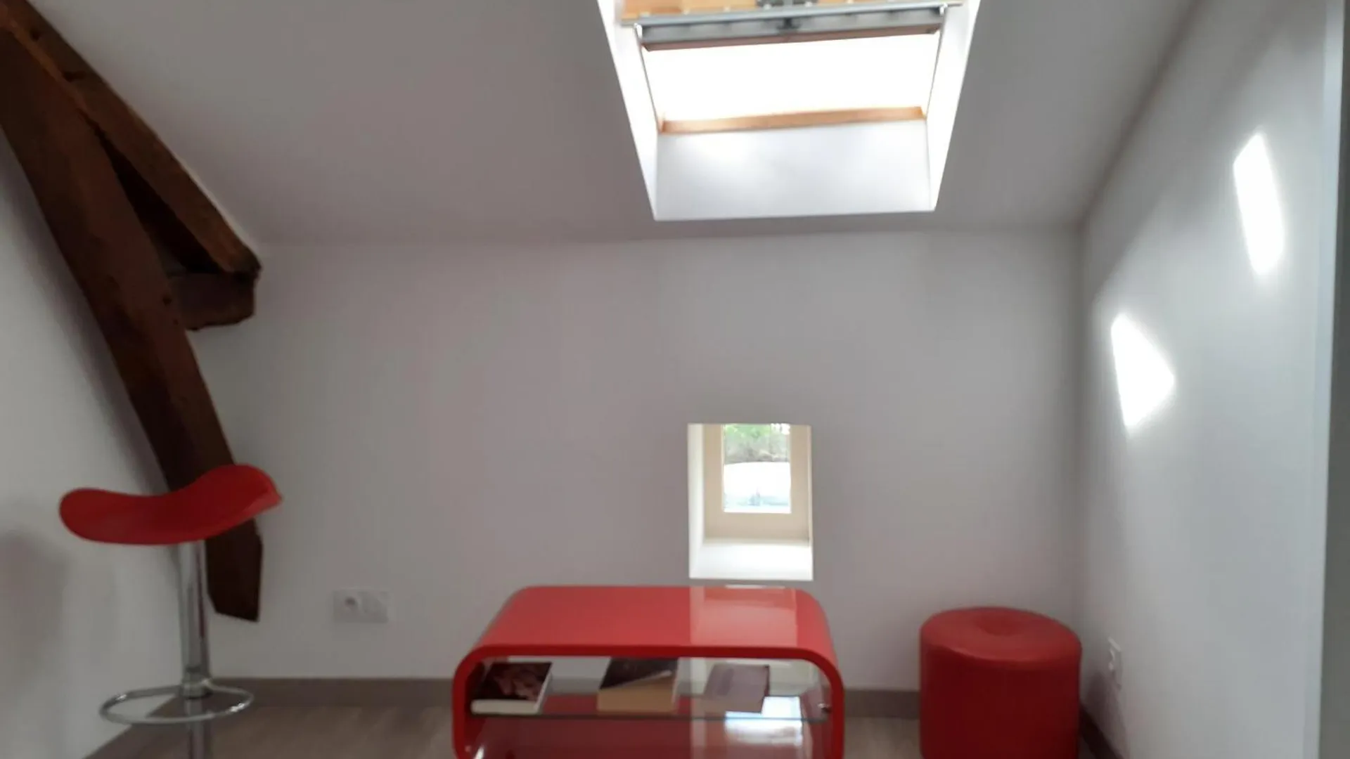 Holiday home Gite Les Pyreneales Dans Le Madiranais Lascazeres France